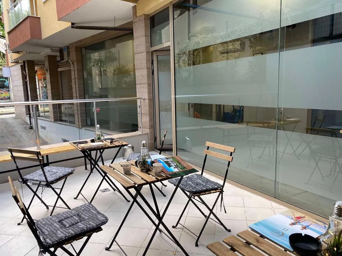 Marelis Sea Hostel Varna